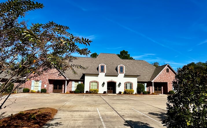 Pictures of Office property located at 302 Highland Park Cove, Ridgeland, MS 39157 for lease - image #1