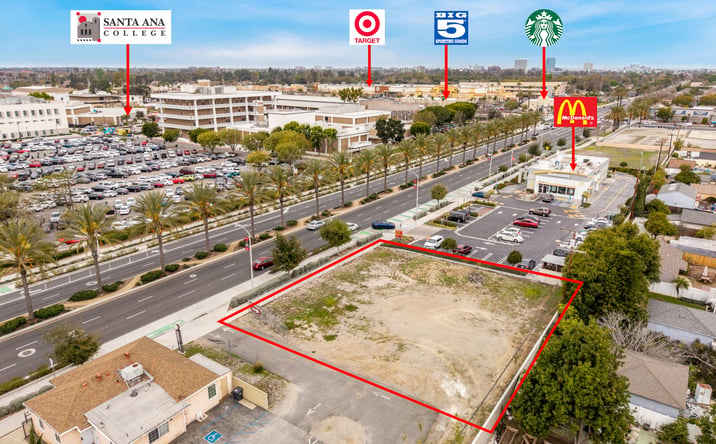 Pictures of Land property located at 1421 N Bristol St, Santa Ana, CA 92706 for lease - image #1