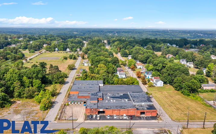 Pictures of Industrial property located at 1120 Oak Hill, Youngstown, OH 44502 for lease - image #1