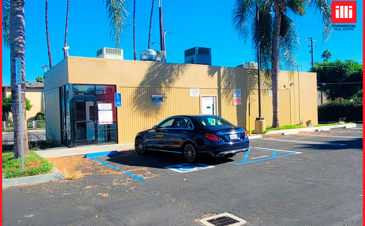 Pictures of Restaurant, Retail property located at 5736 Gage Ave, Bell Gardens, CA 90201 for lease - image #1