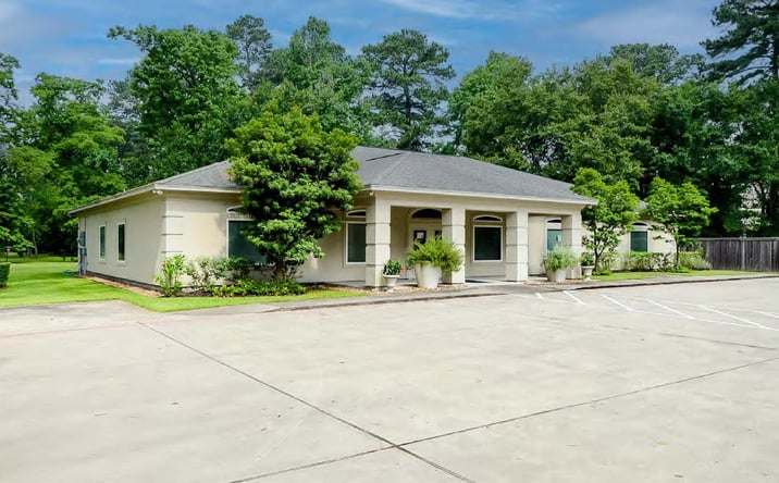 Pictures of Office property located at 13661 Vermarion Rd, Houston, TX 77070 for lease - image #1