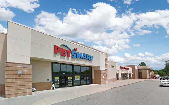 Pictures of Retail property located at 6005 Wade Hampton Boulevard, Taylors, SC 29687 for lease - image #1