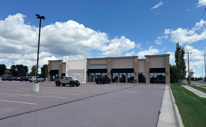 Pictures of Retail, Office property located at 7640 S Louise Ave, Sioux Falls, SD 57108 for lease - image #1