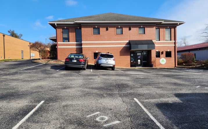 Pictures of Special Purpose, Office property located at 4166 Wyntree Dr, Newburgh, IN 47630 for lease - image #1