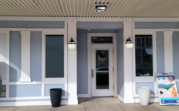 Pictures of Office, Retail property located at 810 Asbury Ave, Ocean City, NJ 08226 for lease - image #1