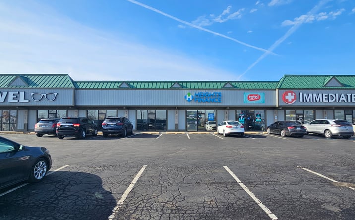 Pictures of Retail property located at 986 N Mitthoefer Rd, Indianapolis, IN 46229 for lease - image #1
