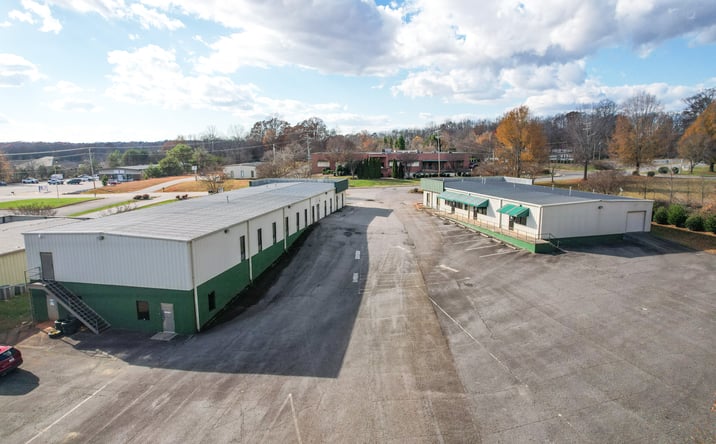 Pictures of Industrial property located at 636 Signal Hill Drive Extension, Statesville, NC 28625 for lease - image #1