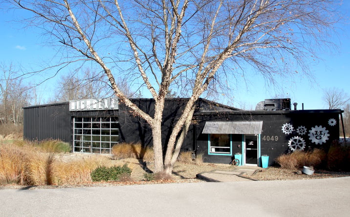 Pictures of Industrial, Retail property located at 4049 Ridge Rd, Medina, OH 44256 for lease - image #1
