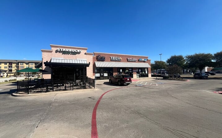 Pictures of Retail, Restaurant property located at 4645 Matlock Rd, Arlington, TX 76018 for lease - image #1