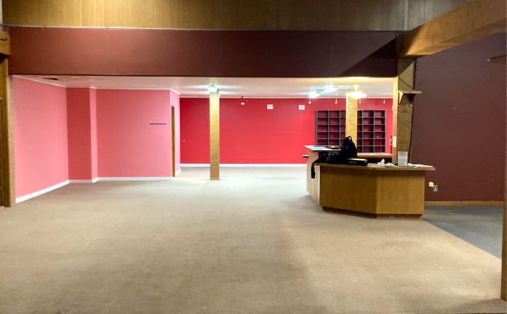 Pictures of Office, Restaurant property located at 400 E Main St, Pullman, WA 99163 for lease - image #1