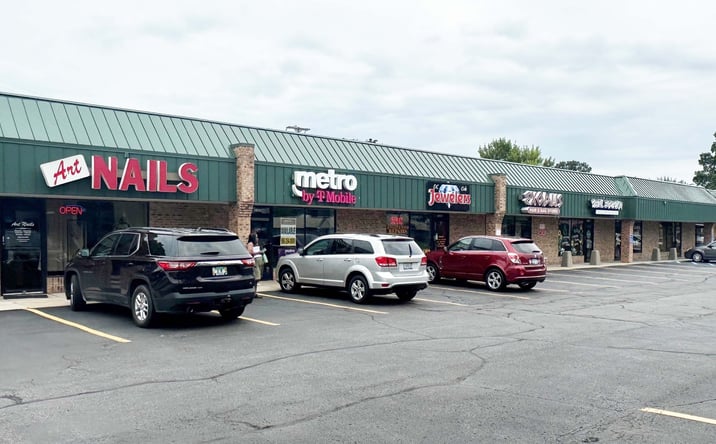 Pictures of Retail property located at 21512-21532 Harper Ave, St. Clair Shores, MI 48080 for lease - image #1