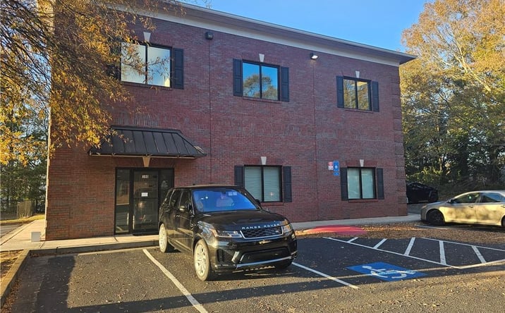 Pictures of Office property located at 2013 Lawrenceville Suwanee Road, Suwanee, GA 30024 for lease - image #1