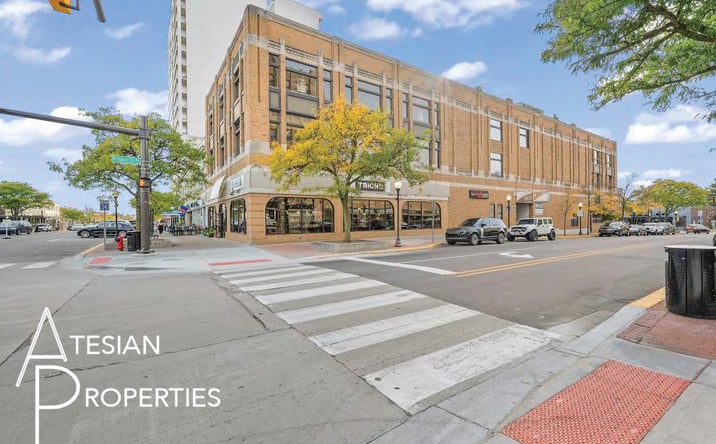 Pictures of Retail property located at 400 S Washington Ave, Royal Oak, MI 48067 for lease - image #1