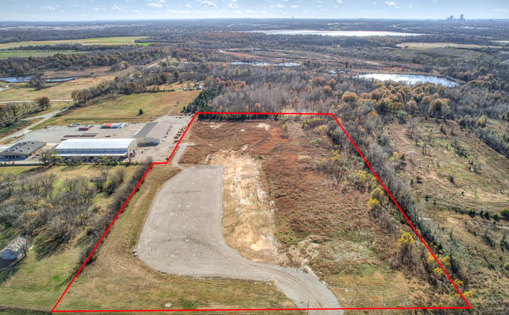 Pictures of Land property located at 6468 N Yale Ave, Tulsa, OK 74117 for lease - image #1