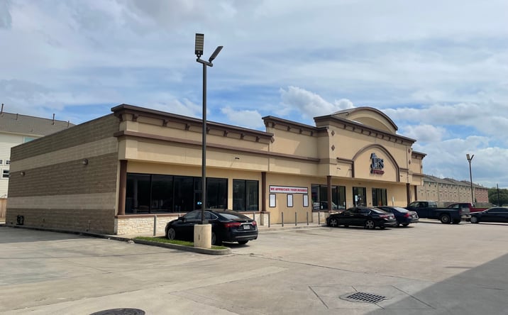 Pictures of Retail property located at 7241 Monroe Rd, Houston, TX 77061 for lease - image #1