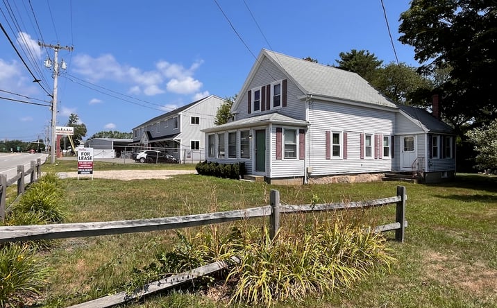 Pictures of Office property located at 2506 Cranberry Hwy, Wareham, MA 02571 for lease - image #1