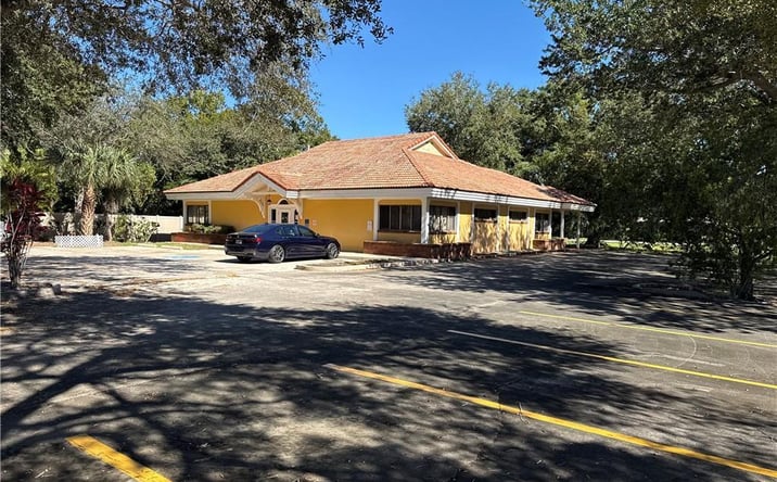 Pictures of Special Purpose property located at 3660 20th Street, Vero Beach, FL 32960 for lease - image #1