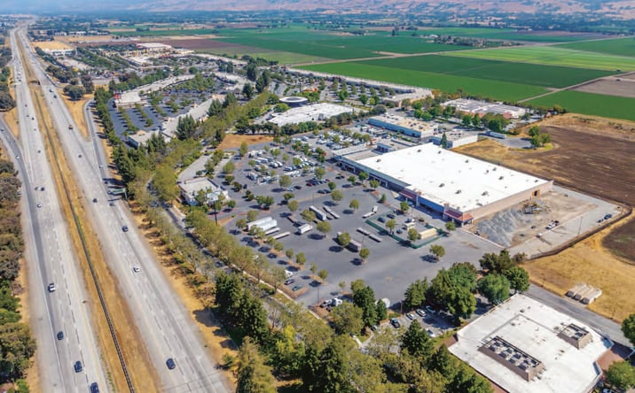 Pictures of Retail property located at 7900 Arroyo Circle, Gilroy, CA 95020 for lease - image #1