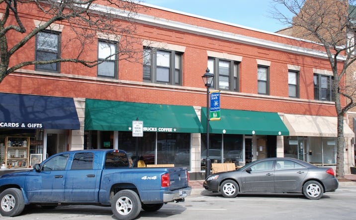 Pictures of Retail property located at 347 Park Avenue, Glencoe, IL 60022 for lease - image #1