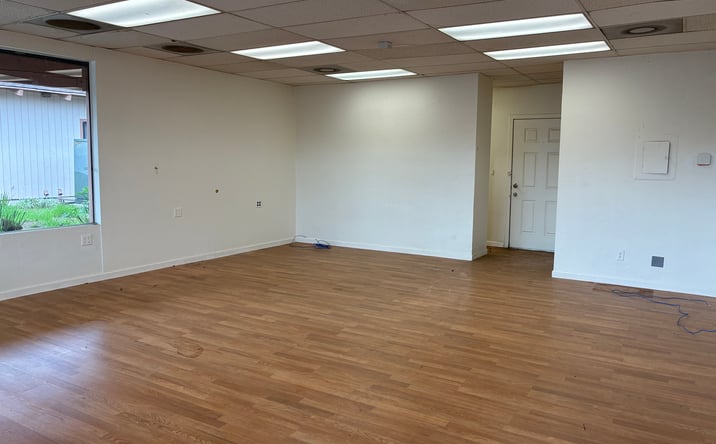 Pictures of Retail, Office property located at 330 W Felicita Ave, Escondido, CA 92025 for lease - image #1