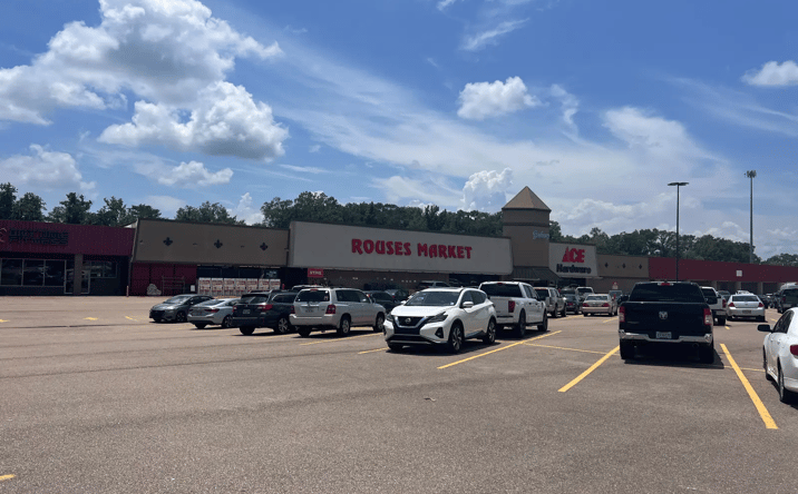 Pictures of Retail property located at 2300 Church St, Zachary, LA 70791 for lease - image #1