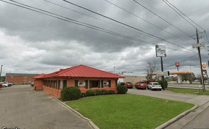 Pictures of Retail property located at 1410 N 31st Ave, Hattiesburg, MS 39401 for lease - image #1