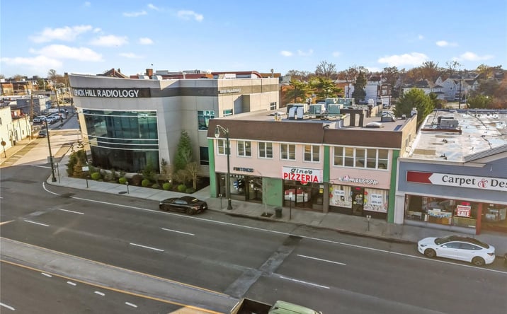 Pictures of Office property located at 451-457 Sunrise Highway 4, Lynbrook, NY 11563 for lease - image #1