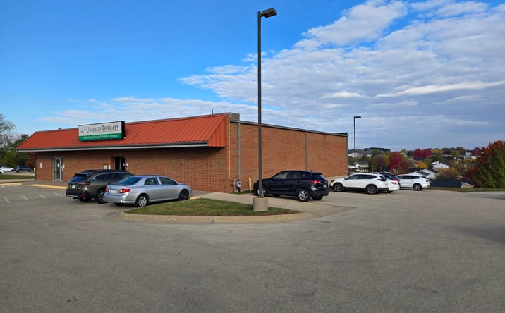 Pictures of Retail, Office, Special Purpose property located at 4135 Pennsylvania Ave, Dubuque, IA 52002 for lease - image #1