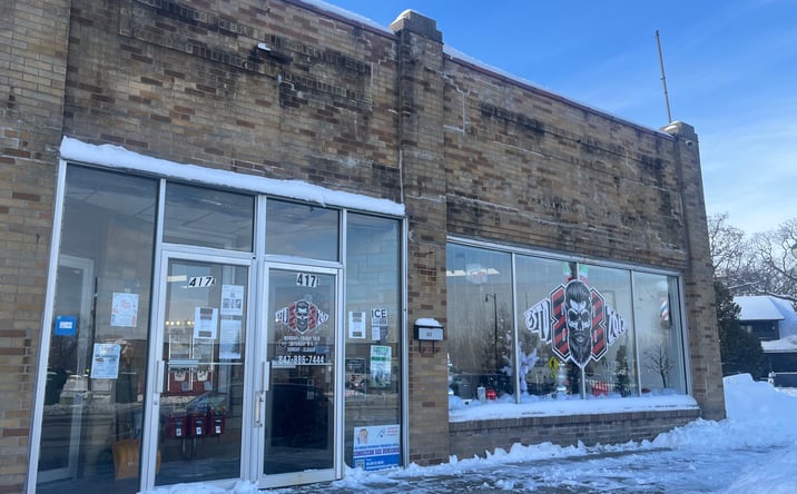Pictures of Retail property located at 417 Railroad Ave, Round Lake, IL 60073 for lease - image #1