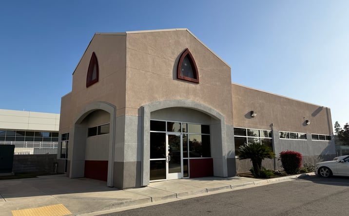 Pictures of Office, Special Purpose property located at 9879 Camino Media, Bakersfield, CA 93311 for lease - image #1
