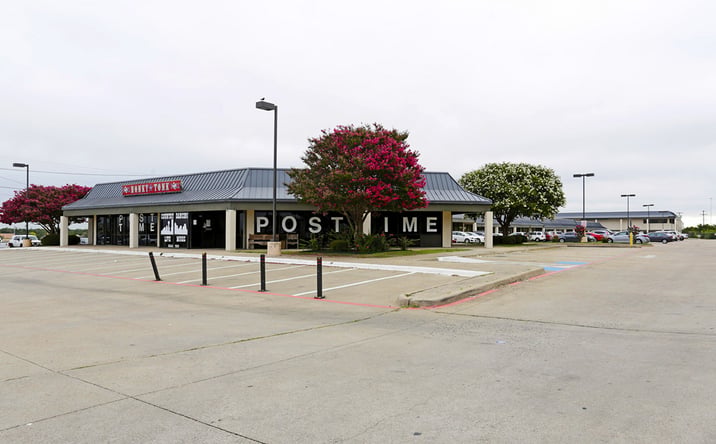 Pictures of Retail, Office property located at 3650 N Buckner Blvd, Dallas, TX 75228 for lease - image #1