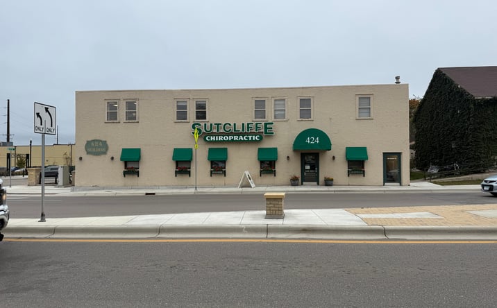 Pictures of Retail, Office property located at 424 N Chestnut St, Chaska, MN 55318 for lease - image #1