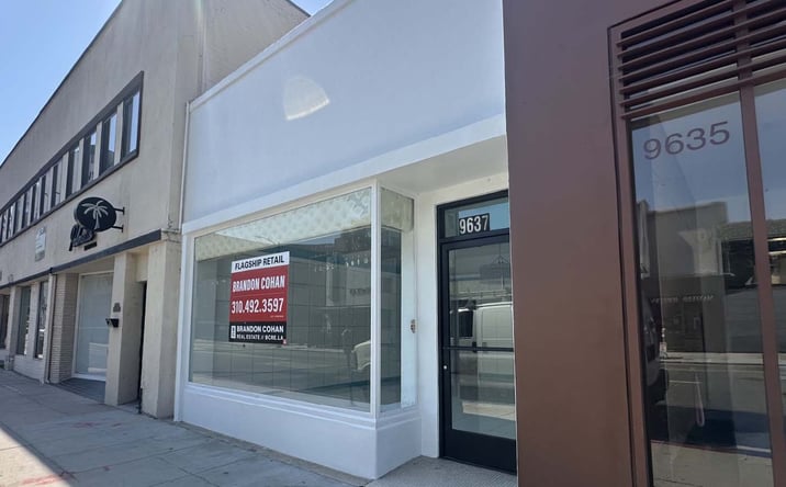 Pictures of Retail property located at 9637 Santa Monica Blvd, Beverly Hills, CA 90210 for lease - image #1