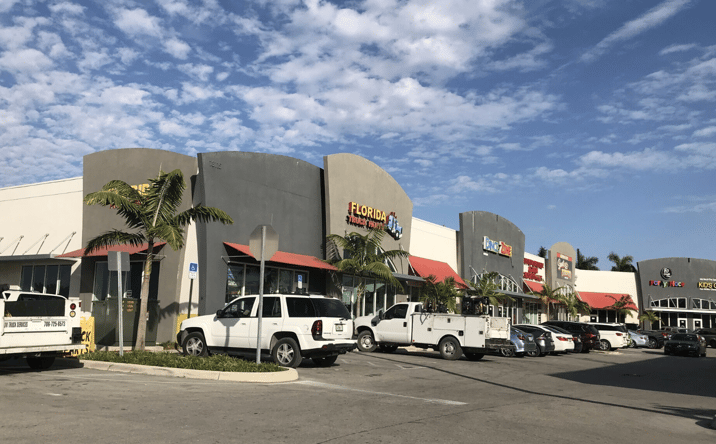 Pictures of Retail, Office, Restaurant property located at 13115 W Okeechobee Rd, Hialeah Gardens, FL 33018 for lease - image #1