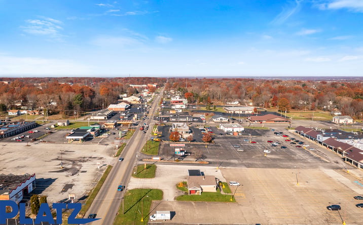 Pictures of Retail property located at 1705 S Raccoon Rd, Youngstown, OH 44515 for lease - image #1