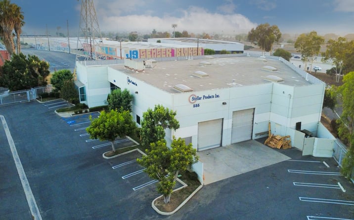 Pictures of Industrial property located at 555 W 130th St, Los Angeles, CA 90061 for lease - image #1