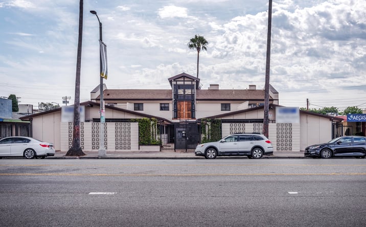Pictures of Office property located at 1324 N Avalon Blvd, Los Angeles, CA 90744 for lease - image #1