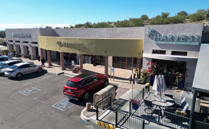 Pictures of Retail property located at 10325 - 10357 N La Canada Dr, Oro Valley, AZ 85737 for lease - image #1