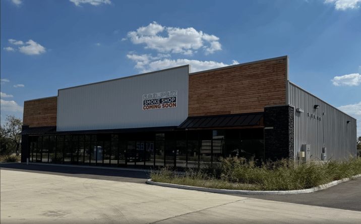 Pictures of Retail property located at 5810 Medina Base Rd, San Antonio, TX 78242 for lease - image #1