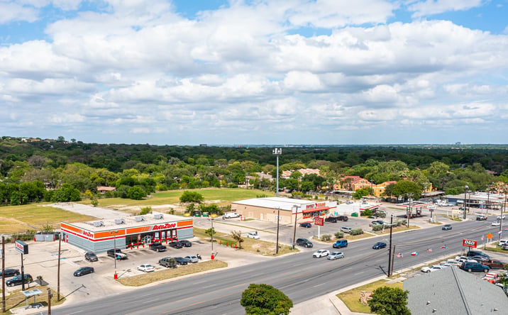 Pictures of Retail property located at 1914 Bandera Rd, San Antonio, TX 78228 for lease - image #1