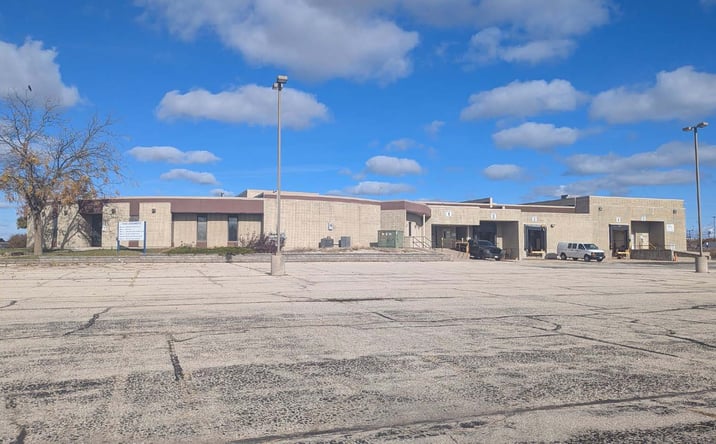 Pictures of Industrial property located at N6637 N Rolling Meadows Dr, Fond du Lac, WI 54937 for lease - image #1