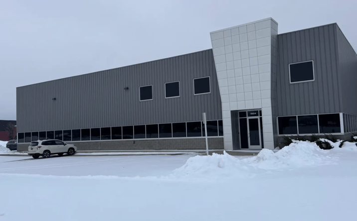 Pictures of Industrial property located at 1900 Lamar Ct, Holland, MI 49423 for lease - image #1