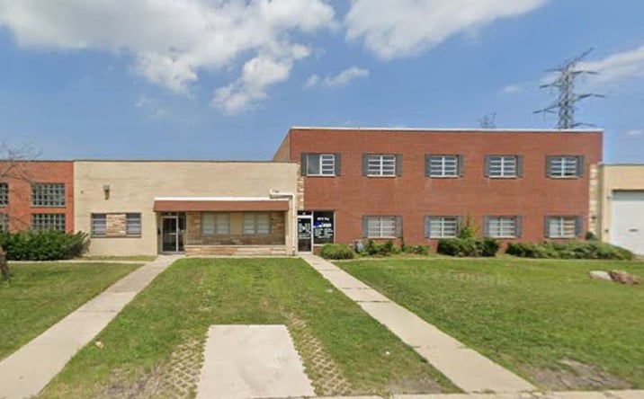 Pictures of Industrial property located at 60 W Fay Ave, Addison, IL 60101 for lease - image #1