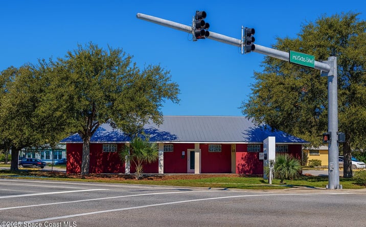 Pictures of Office property located at 301 W Hibiscus Boulevard, Melbourne, FL 32901 for lease - image #1