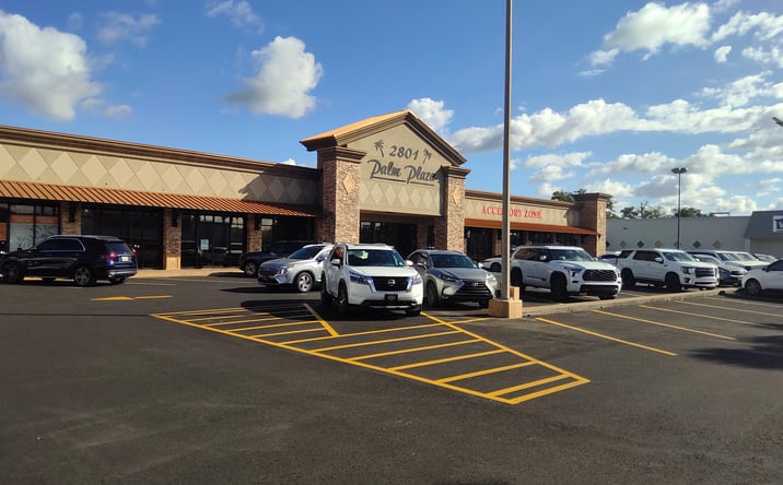 Pictures of Retail, Office, Restaurant property located at 2801 Ryan St Suite 200, Lake Charles, LA 70601 for lease - image #1