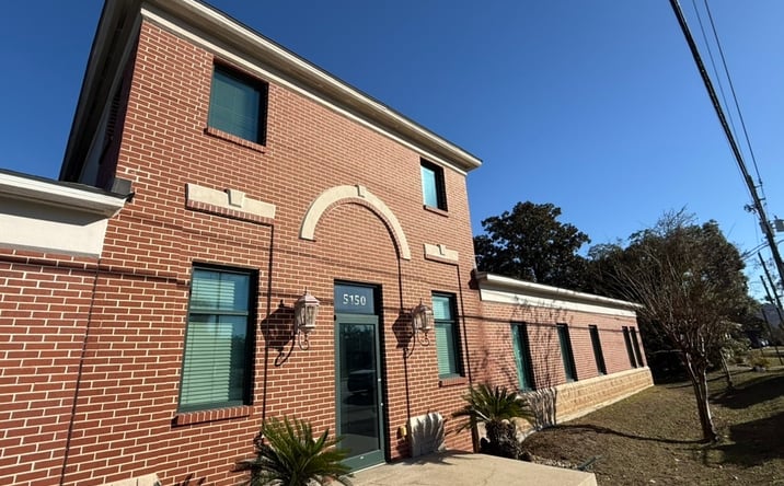 Pictures of Office property located at 5150 N Davis Hwy, Pensacola, FL 32503 for lease - image #1