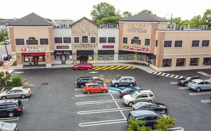 Pictures of Retail property located at 553 Sayre Ave, Perth Amboy, NJ 08861 for lease - image #1