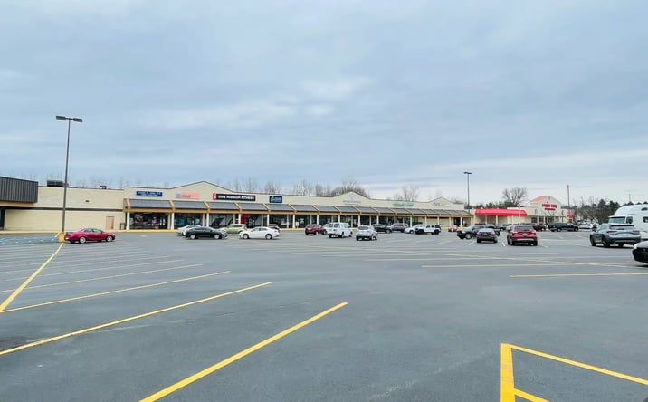 Pictures of Retail property located at 15865-15893 W Michigan Ave, Marshall, MI 49068 for lease - image #1