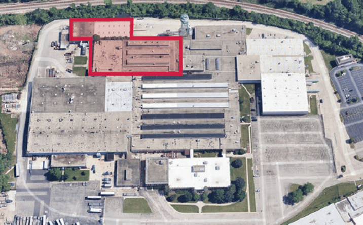Pictures of Office property located at 900 N State St, Elgin, IL 60123 for lease - image #1