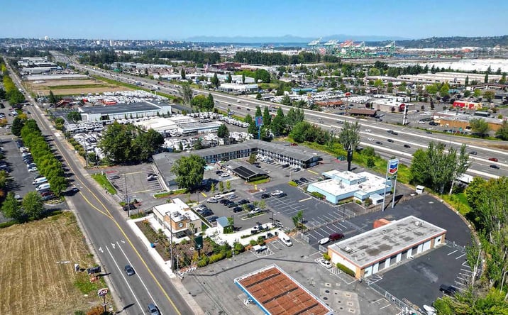 Pictures of Retail, Restaurant property located at 5211 20th St E, Fife, WA 98424 for lease - image #1